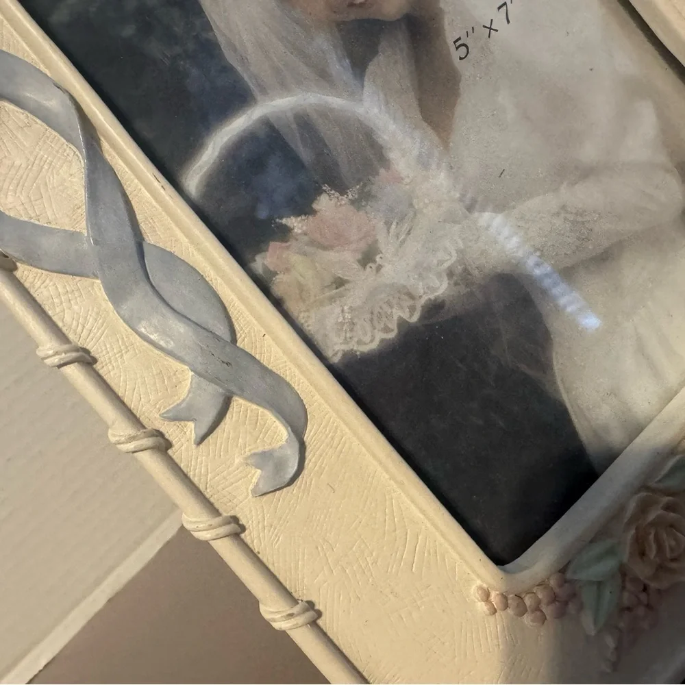Vintage Wedding Picture Frame - Cream and Pink